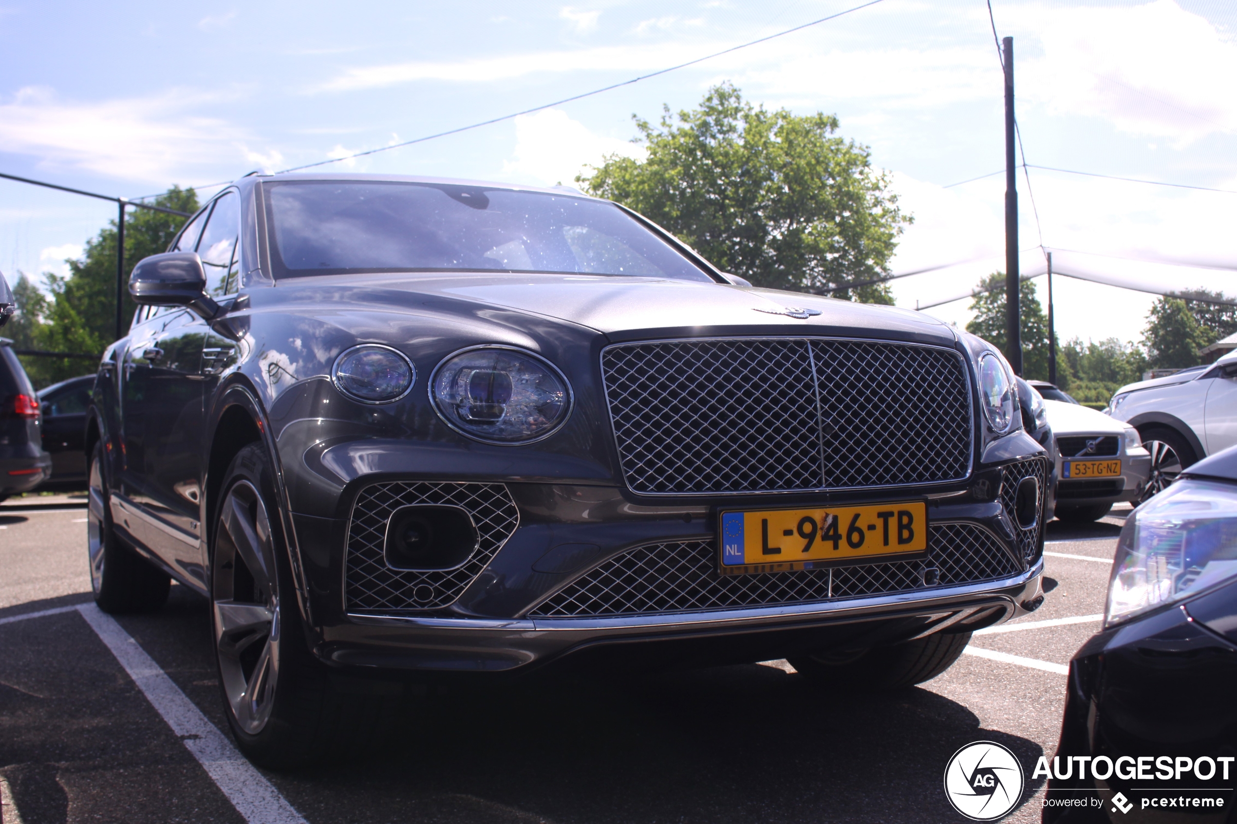 Bentley Bentayga V8 2021 First Edition