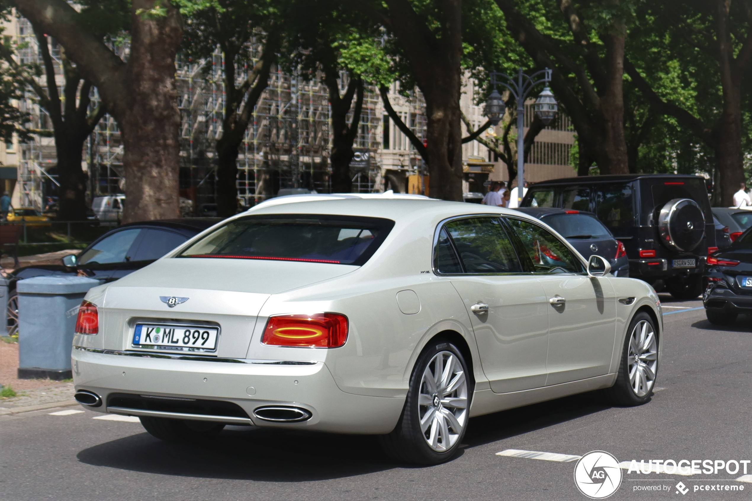 Bentley Flying Spur W12