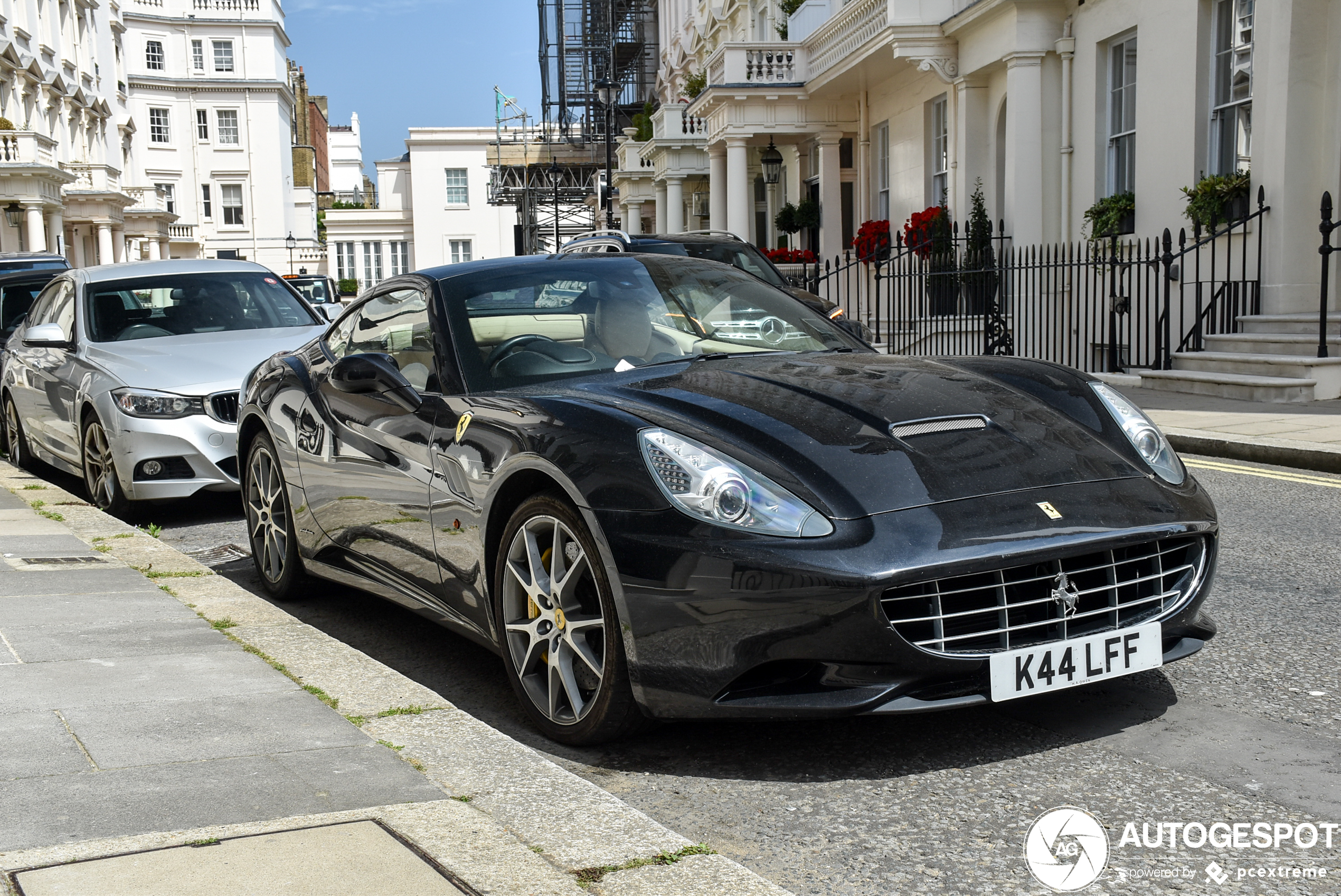 Ferrari California