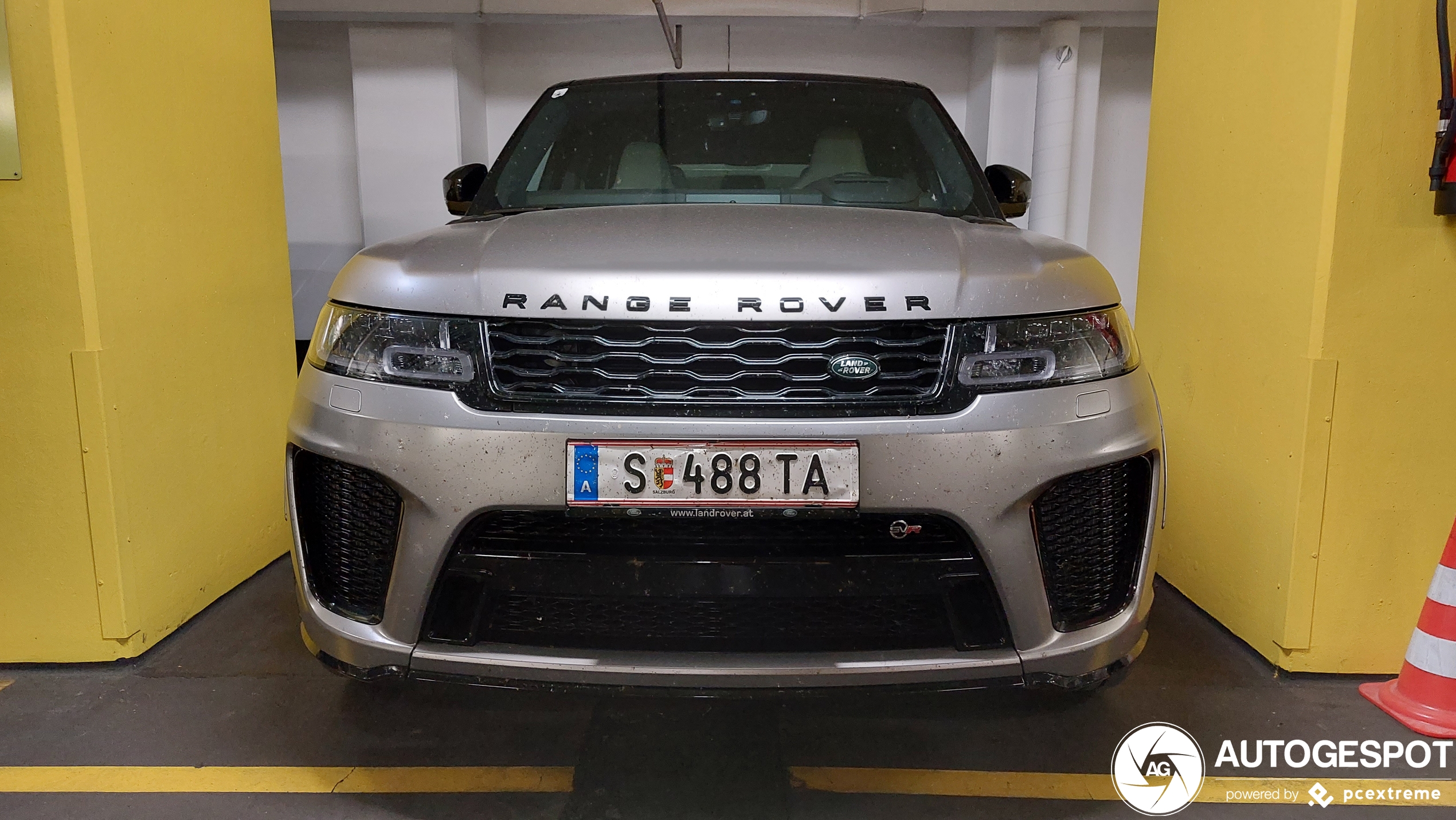 Land Rover Range Rover Sport SVR 2018