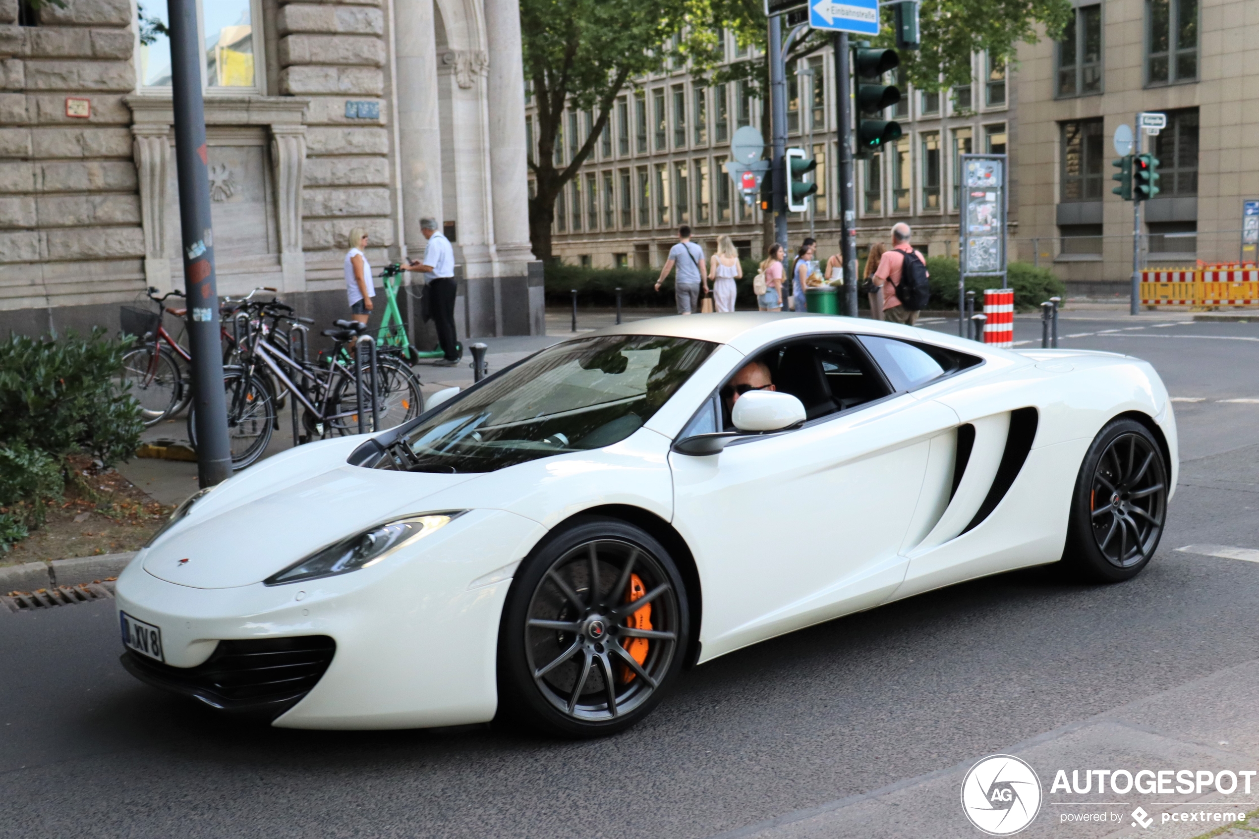 McLaren 12C