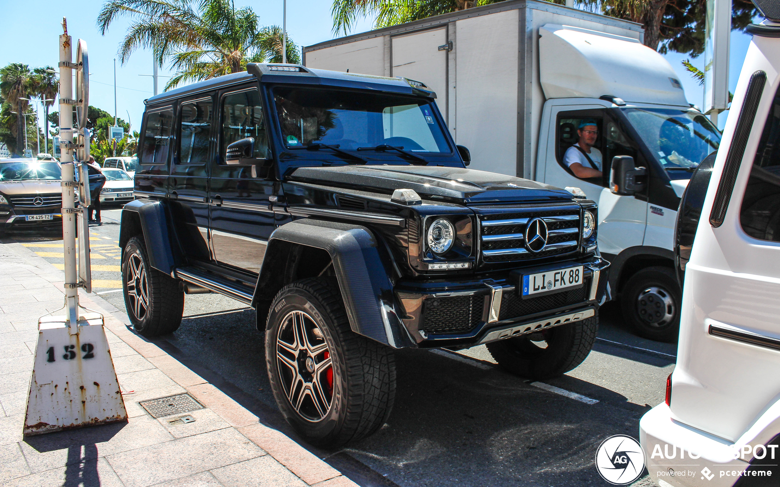 Mercedes-Benz G 500 4X4²