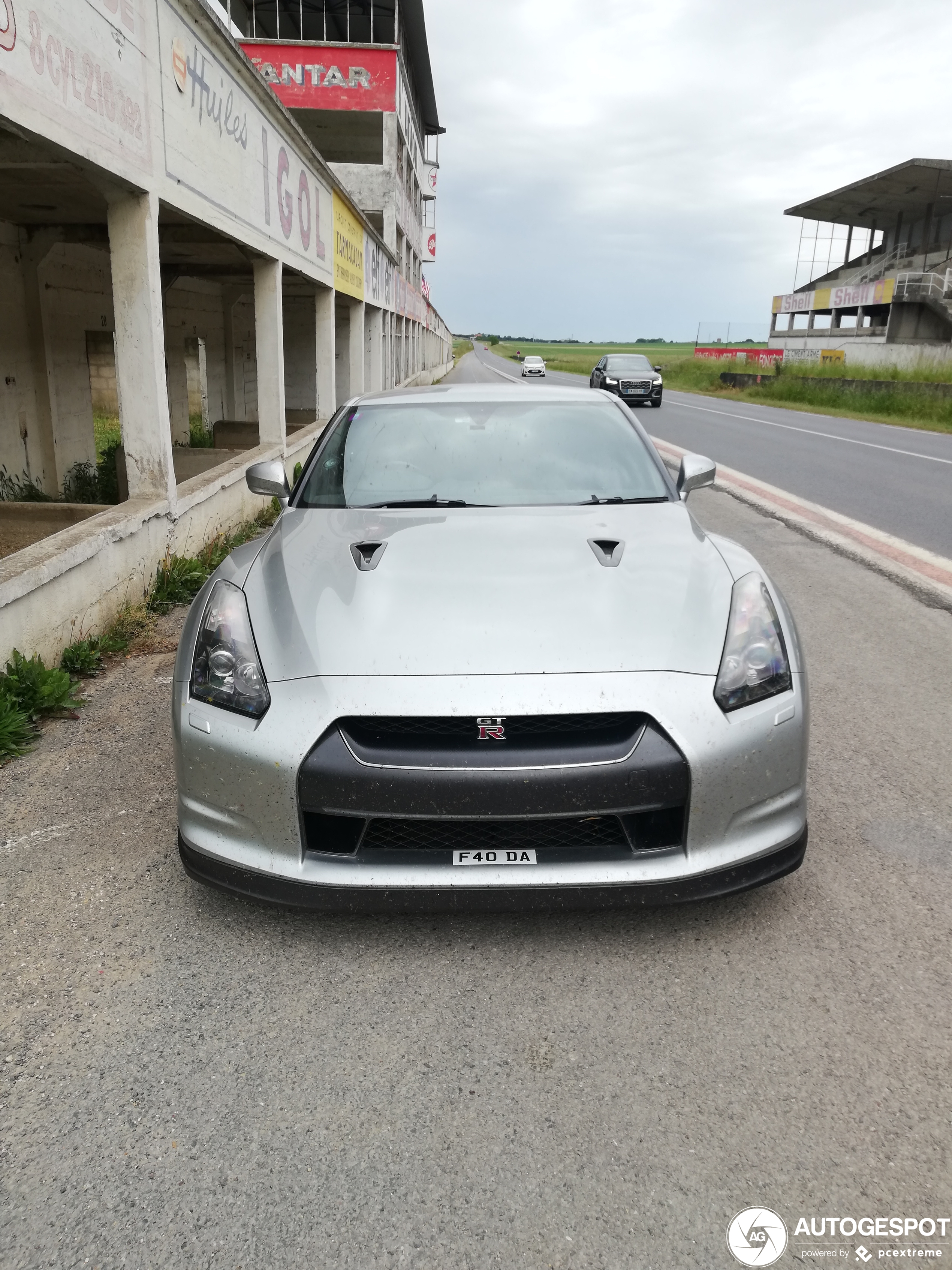 Nissan GT-R