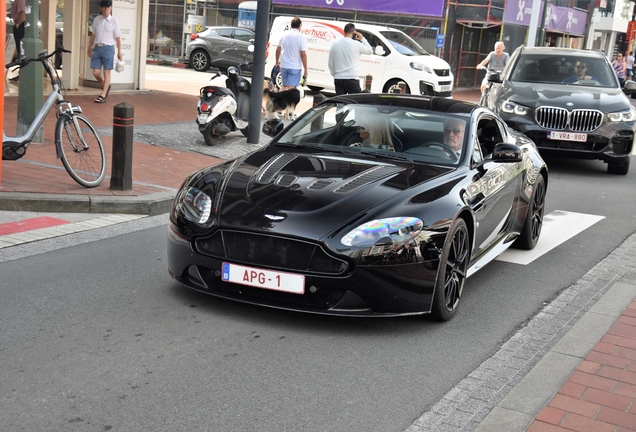 Aston Martin V12 Vantage S