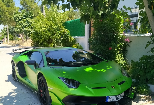 Lamborghini Aventador LP770-4 SVJ