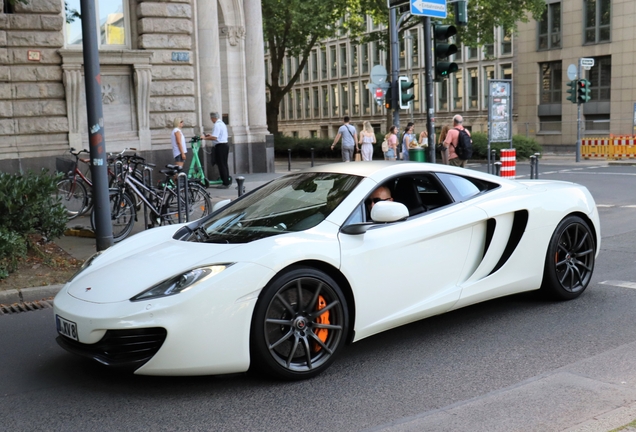 McLaren 12C