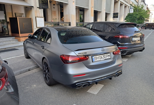 Mercedes-AMG E 63 S W213 2021