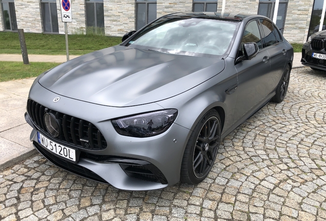 Mercedes-AMG E 63 S W213 2021