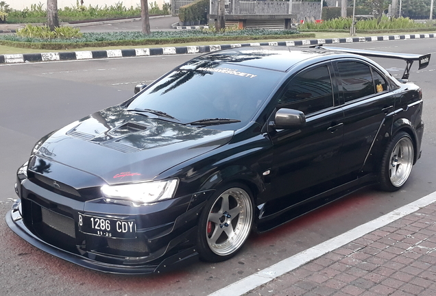 Mitsubishi Lancer Evolution X Varis Wide Body Ver.1