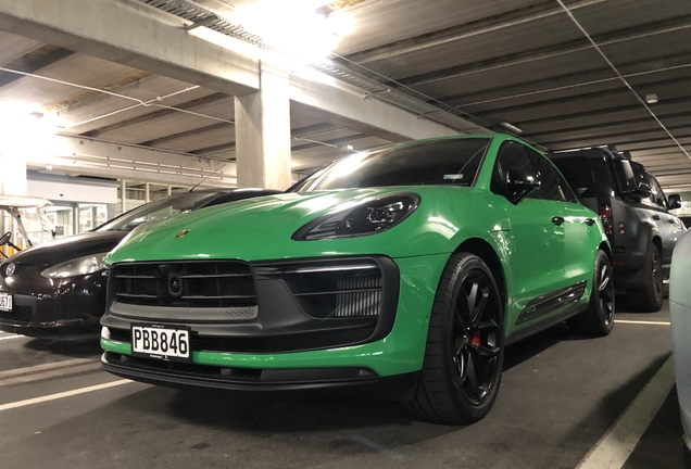 Porsche 95B Macan GTS MkIII