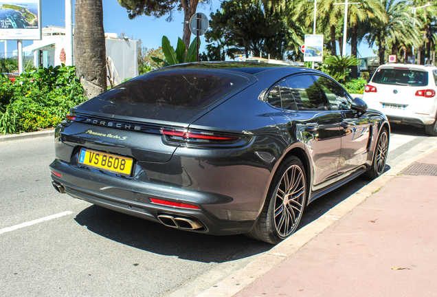 Porsche 971 Panamera Turbo S E-Hybrid