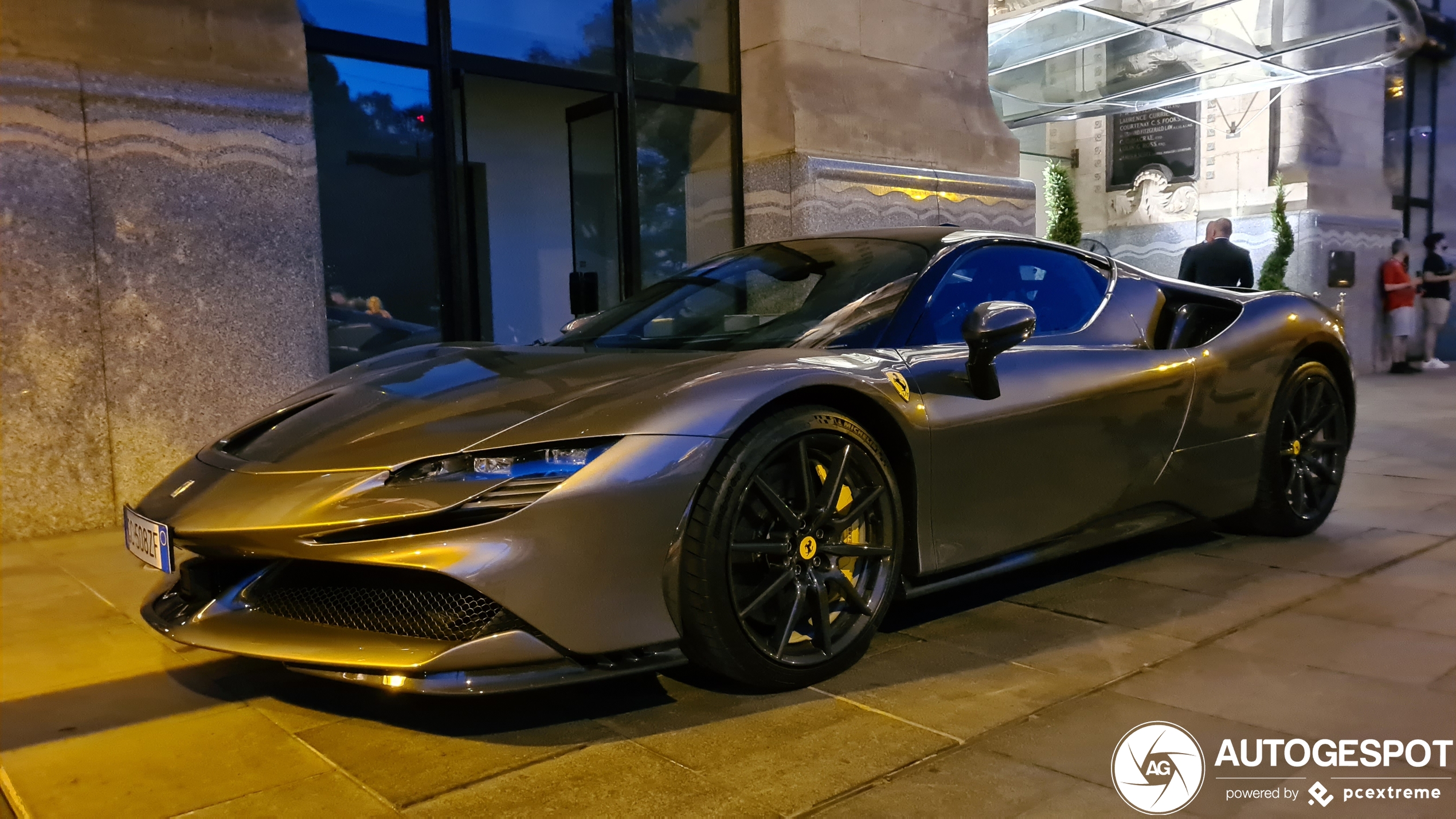 Ferrari SF90 Stradale Assetto Fiorano