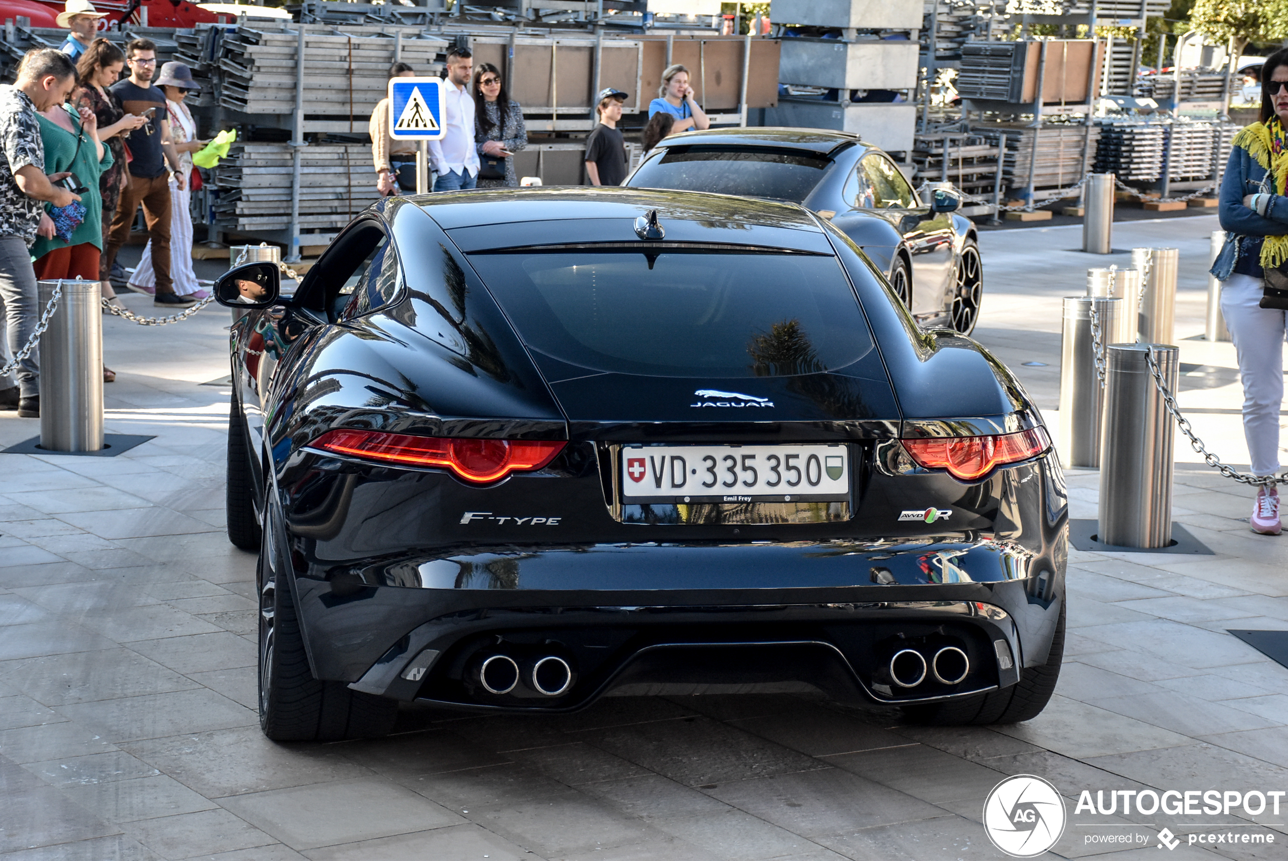 Jaguar F-TYPE R AWD Coupé