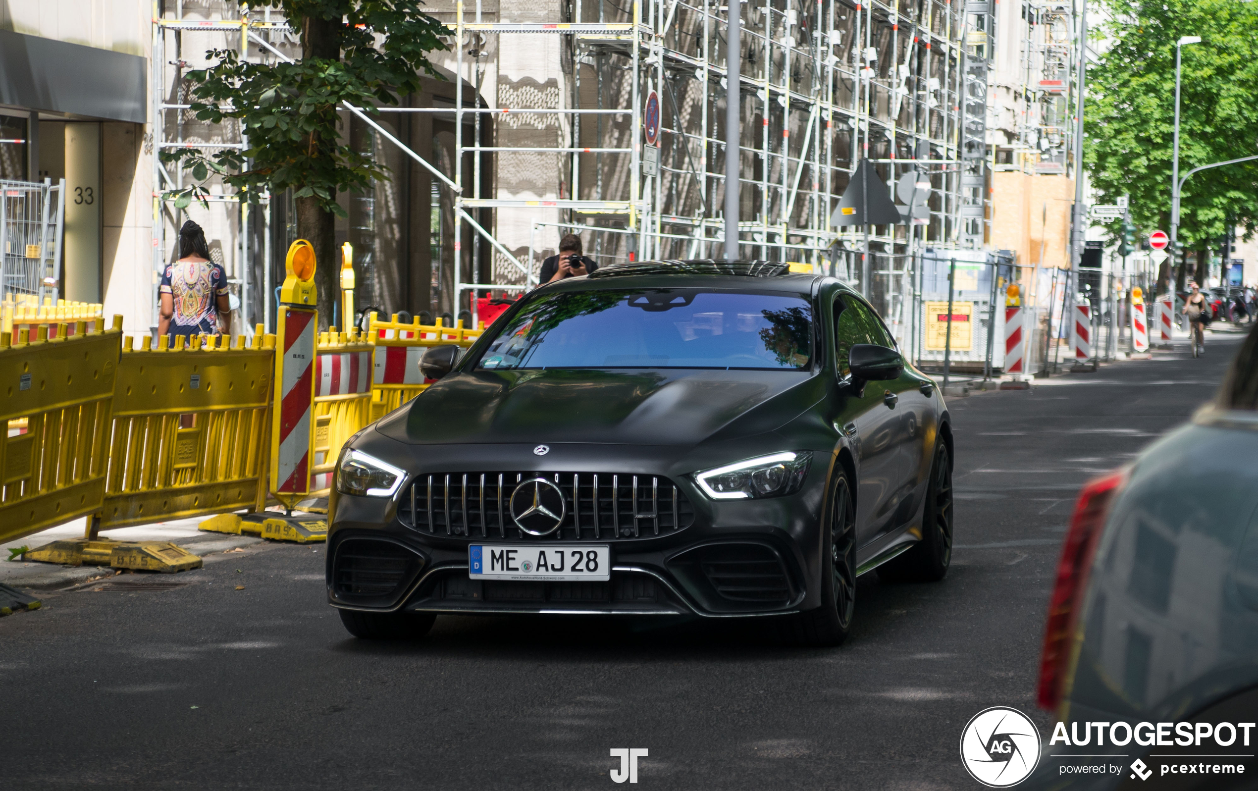 Mercedes-AMG GT 63 S X290