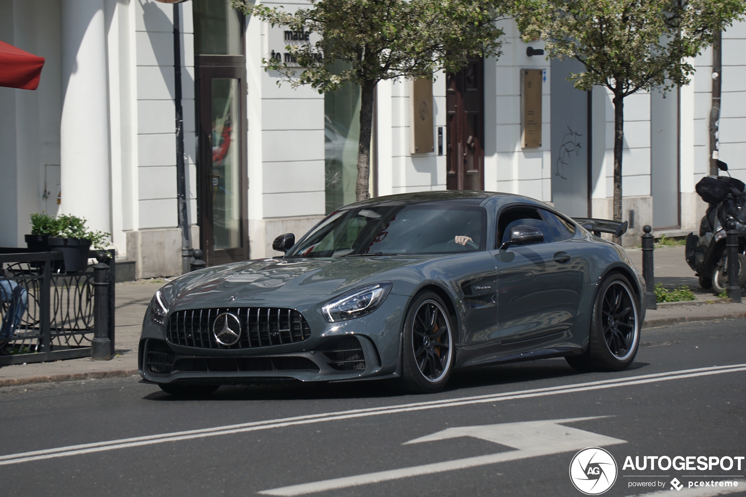 Mercedes-AMG GT R C190