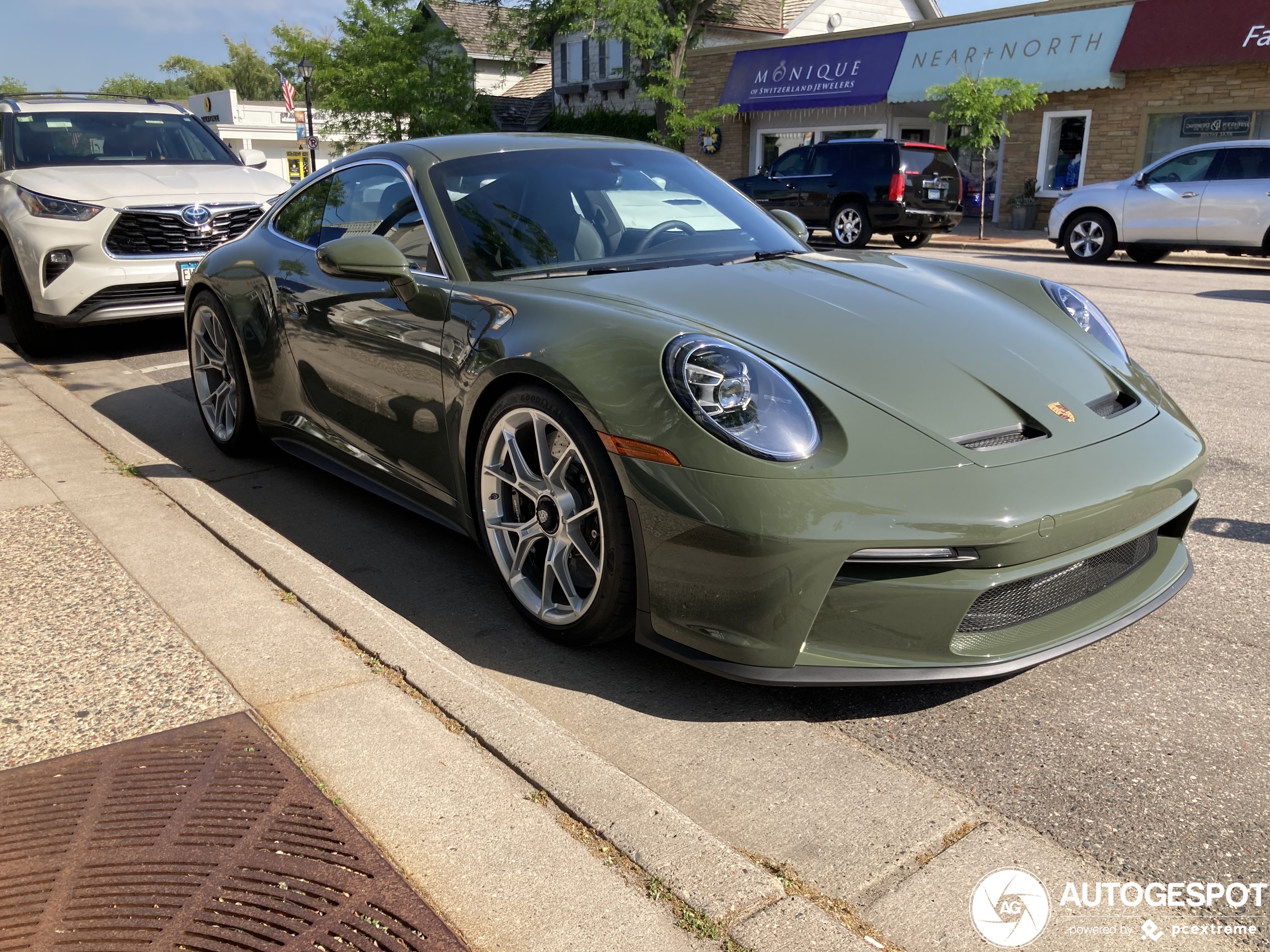 Porsche 992 GT3 Touring