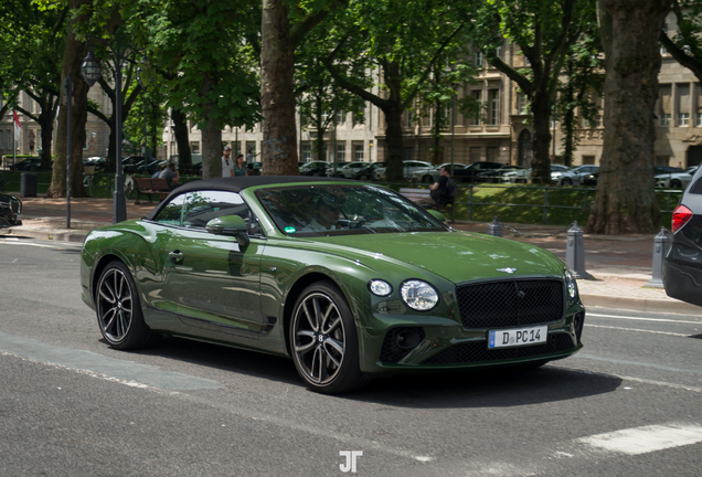 Bentley Continental GTC V8 2020