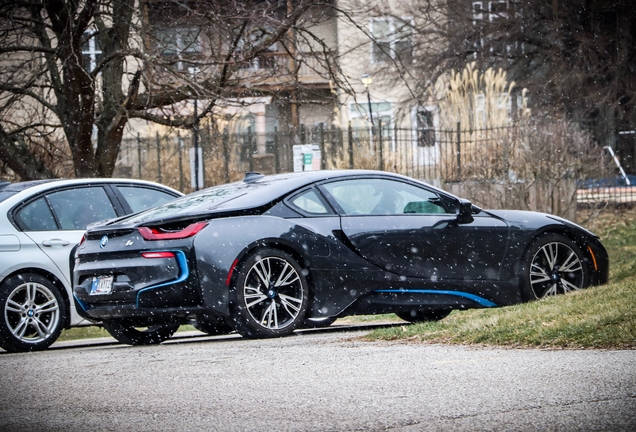 BMW i8