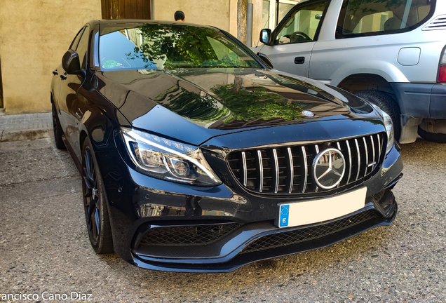 Mercedes-AMG C 63 S W205