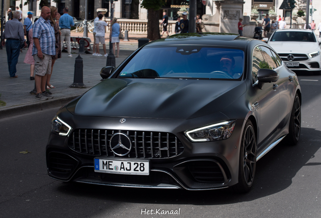 Mercedes-AMG GT 63 S X290