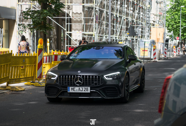 Mercedes-AMG GT 63 S X290