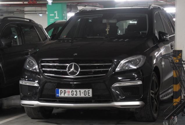 Mercedes-Benz ML 63 AMG W166