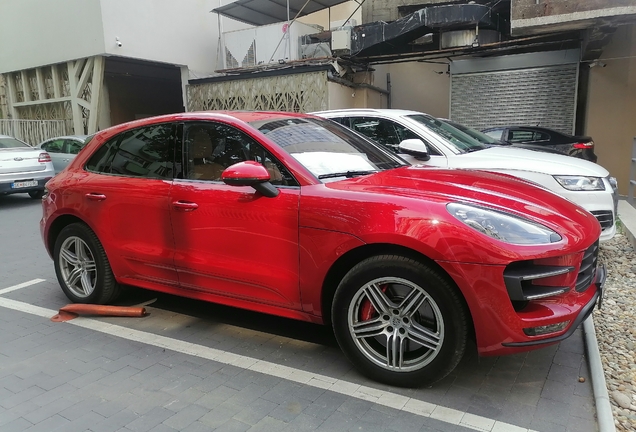 Porsche 95B Macan Turbo