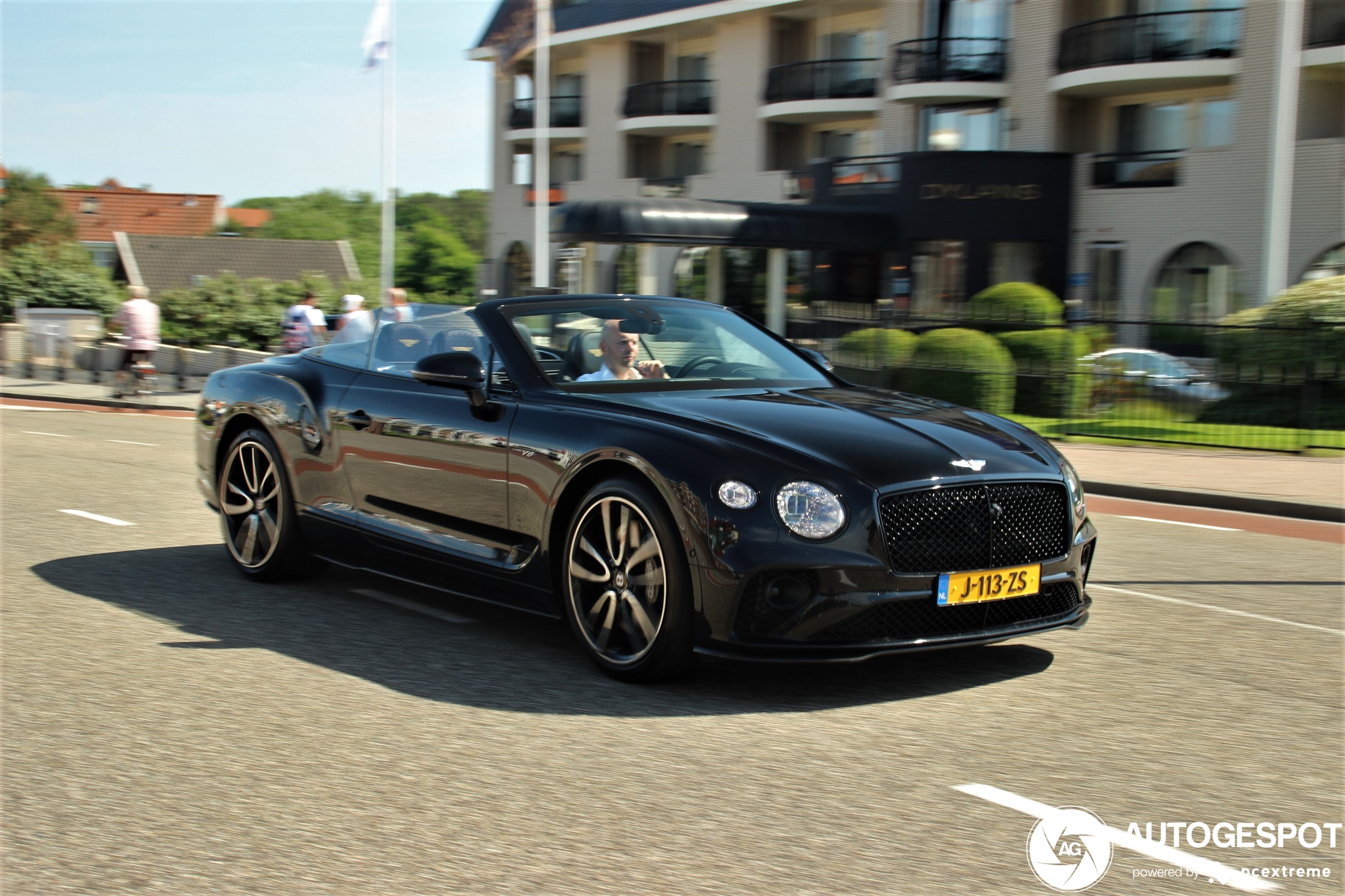 Bentley Continental GTC V8 2020