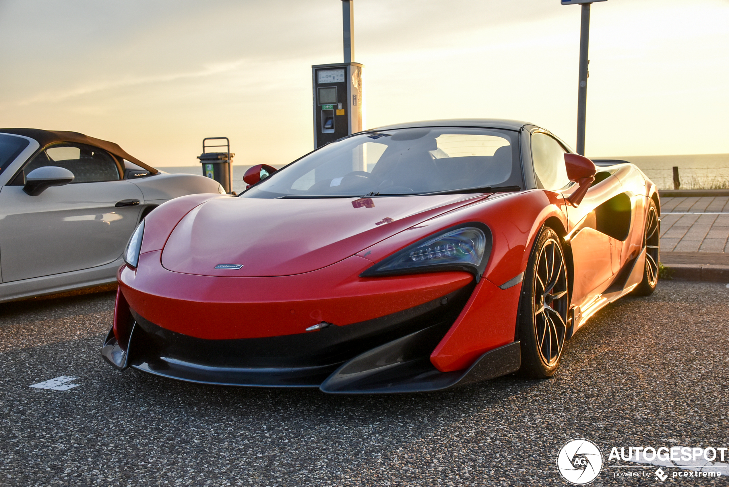 McLaren 600LT Spider - Specification