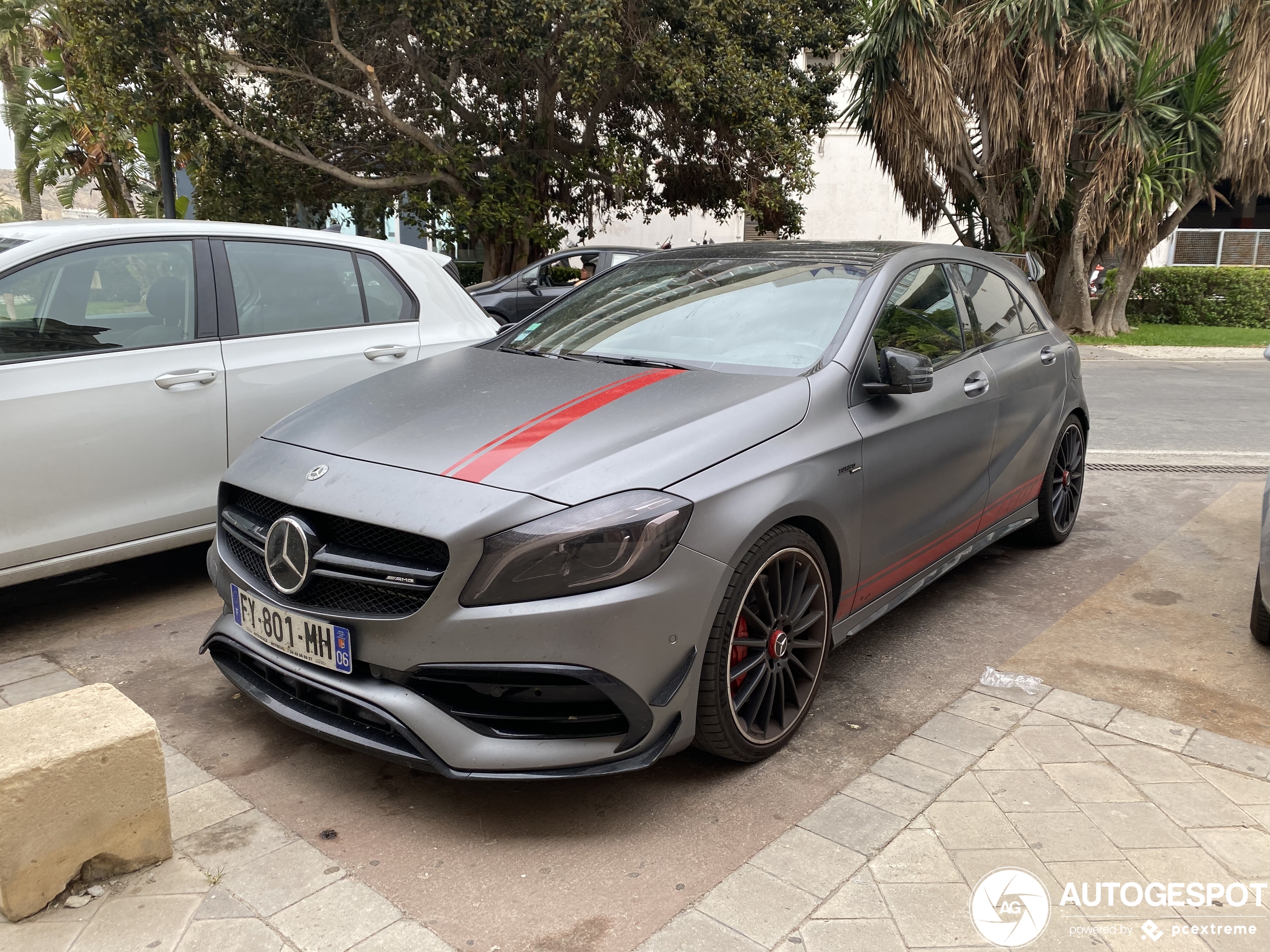 Mercedes-AMG A 45 W176 2015