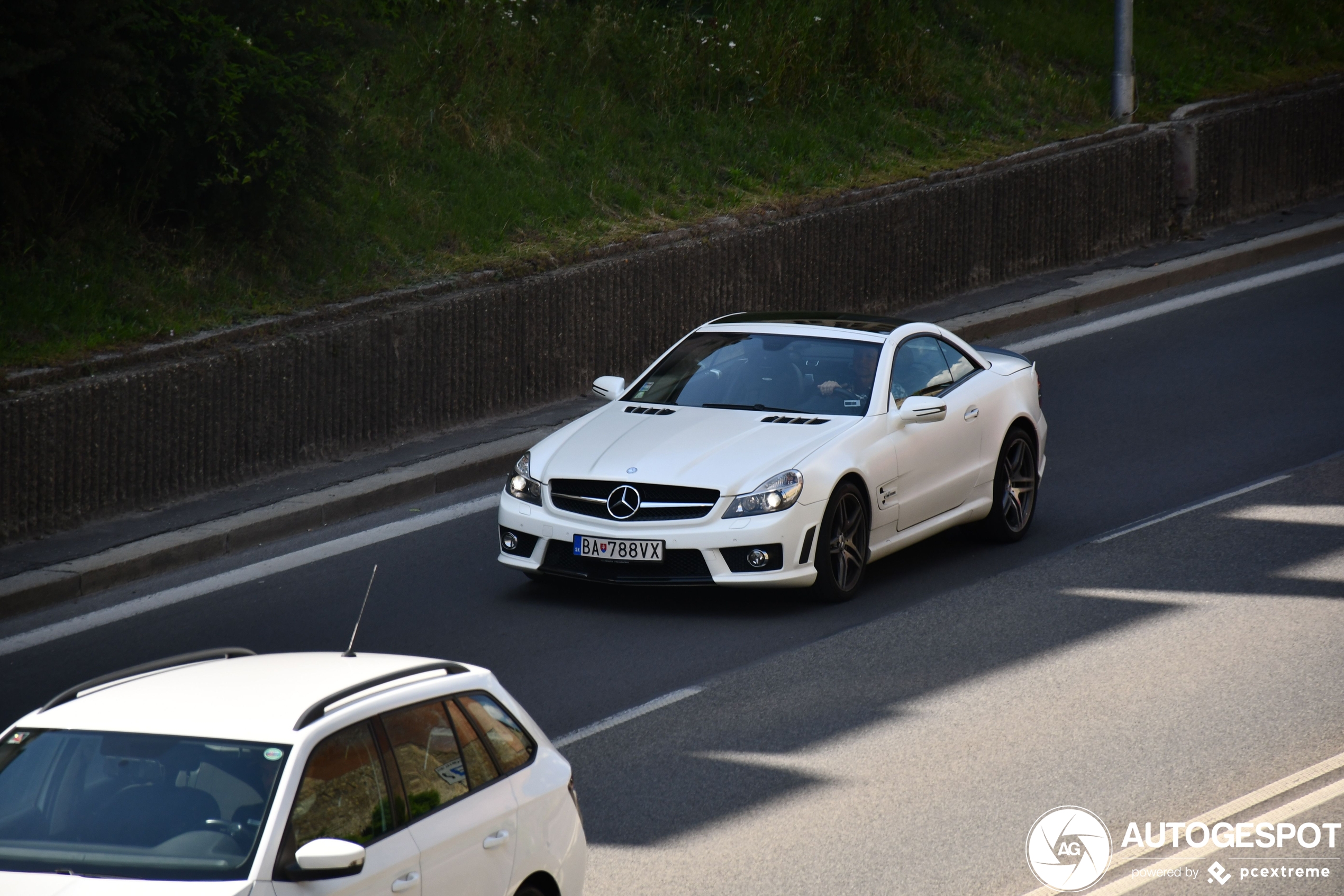 Mercedes-Benz SL 63 AMG Edition IWC