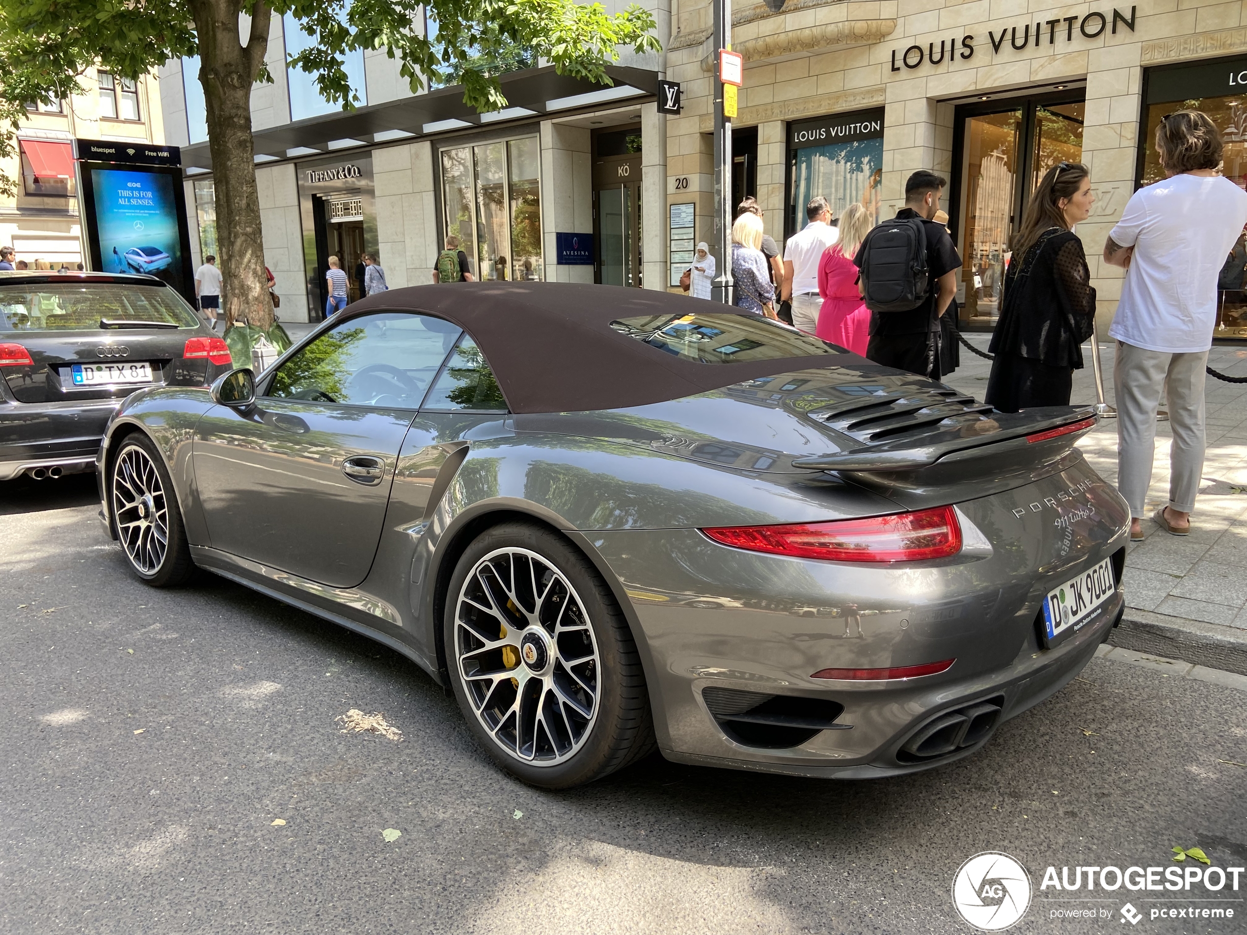 Porsche 991 Turbo S Cabriolet MkI