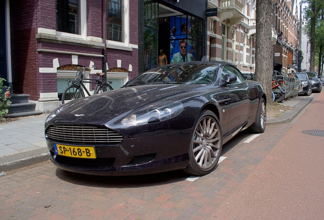 Aston Martin DB9 Volante