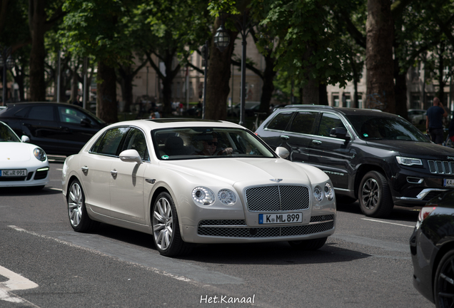 Bentley Flying Spur W12