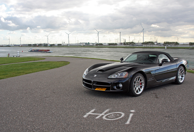 Dodge Viper SRT-10 Roadster 2003