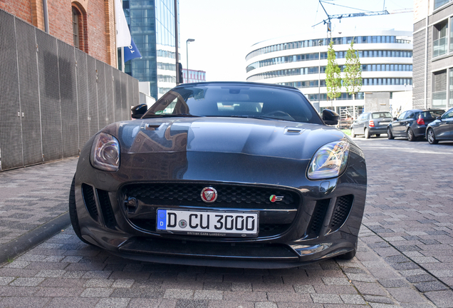 Jaguar F-TYPE S AWD Convertible