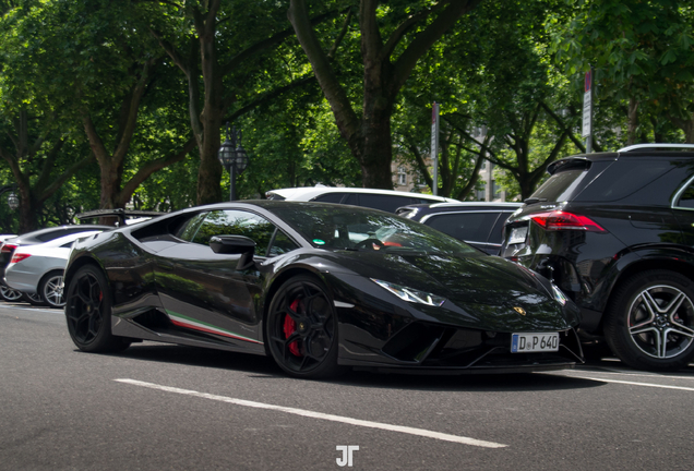 Lamborghini Huracán LP640-4 Performante