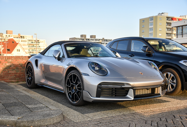 Porsche 992 Turbo S Cabriolet