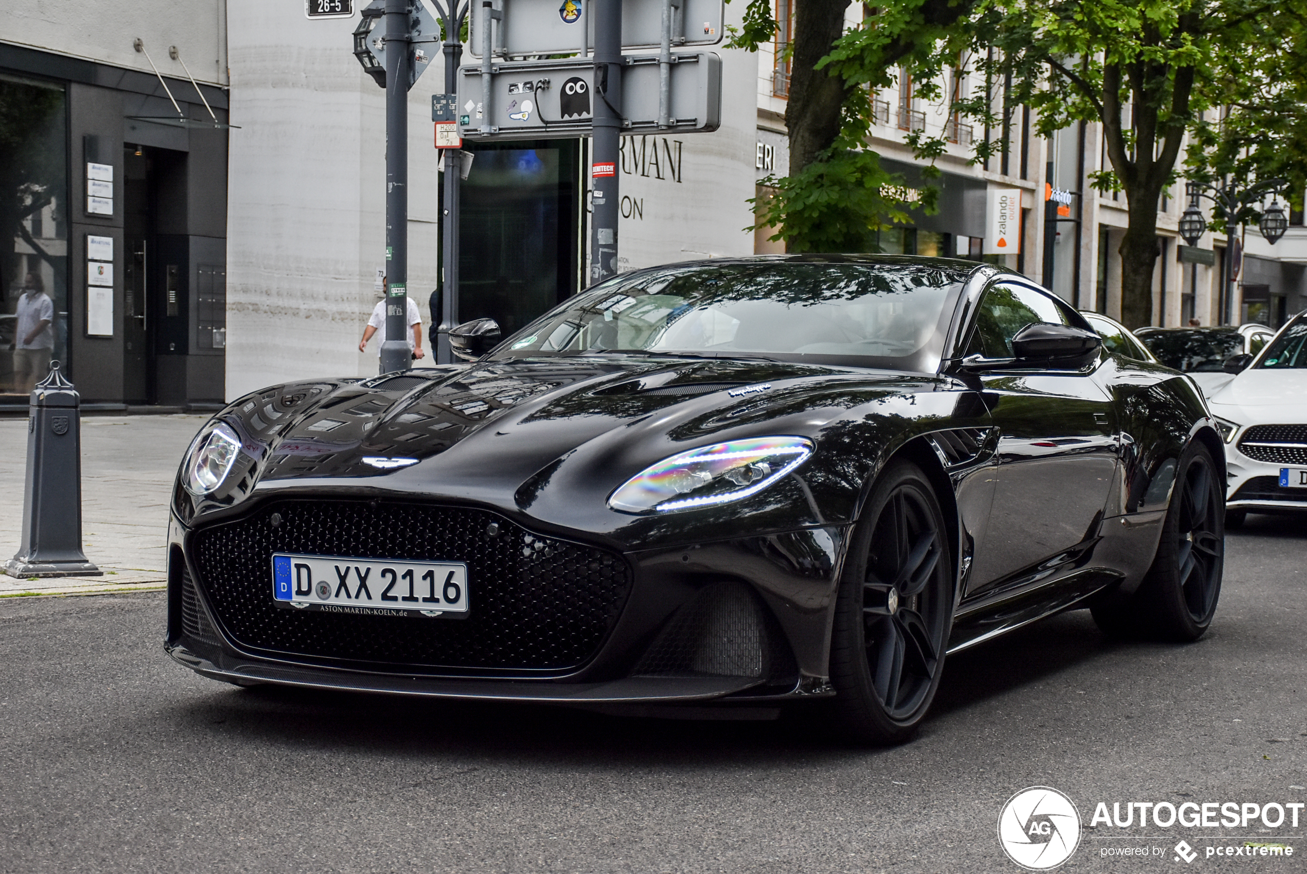 Aston Martin DBS Superleggera