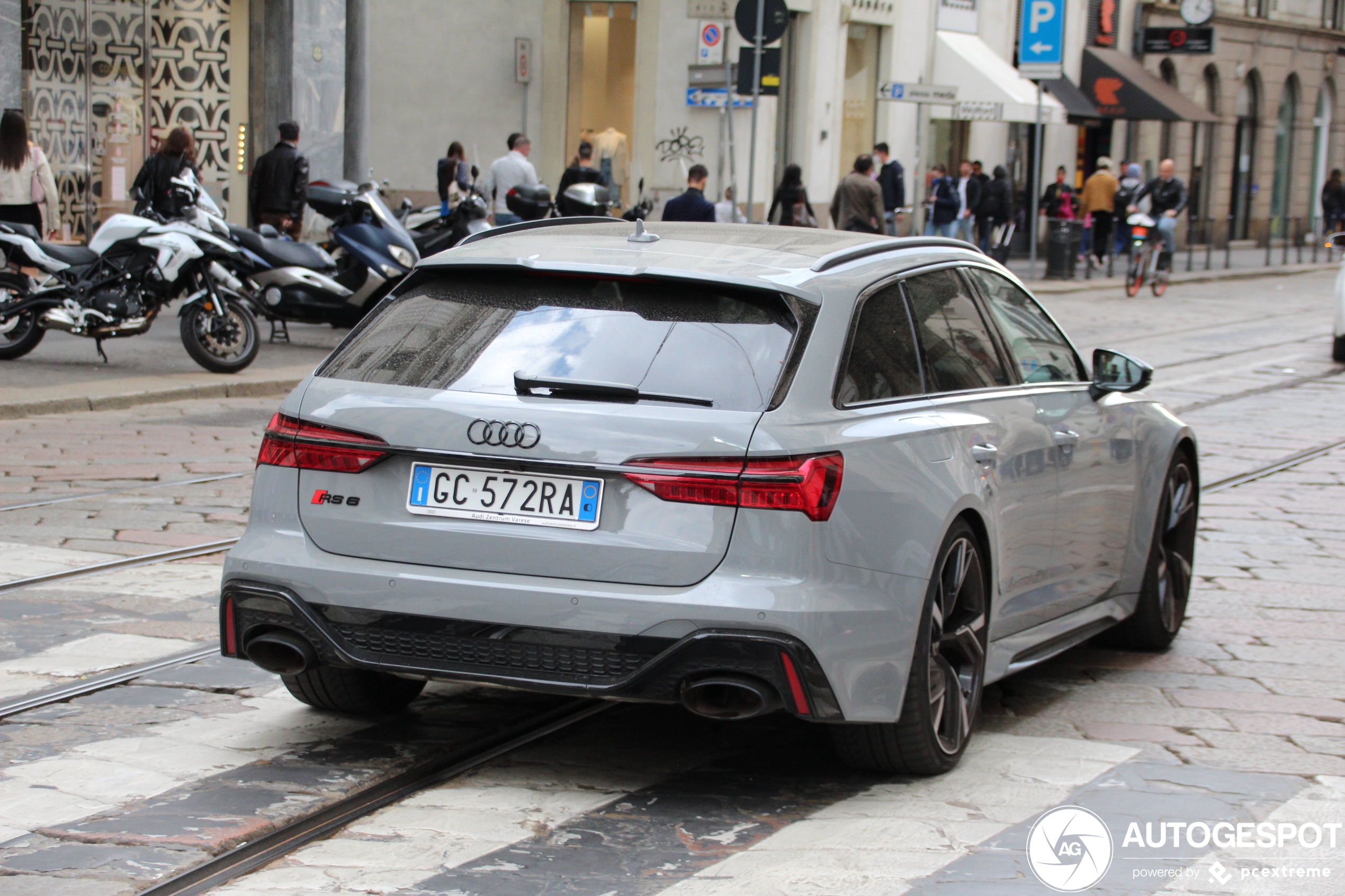 Audi RS6 Avant C8