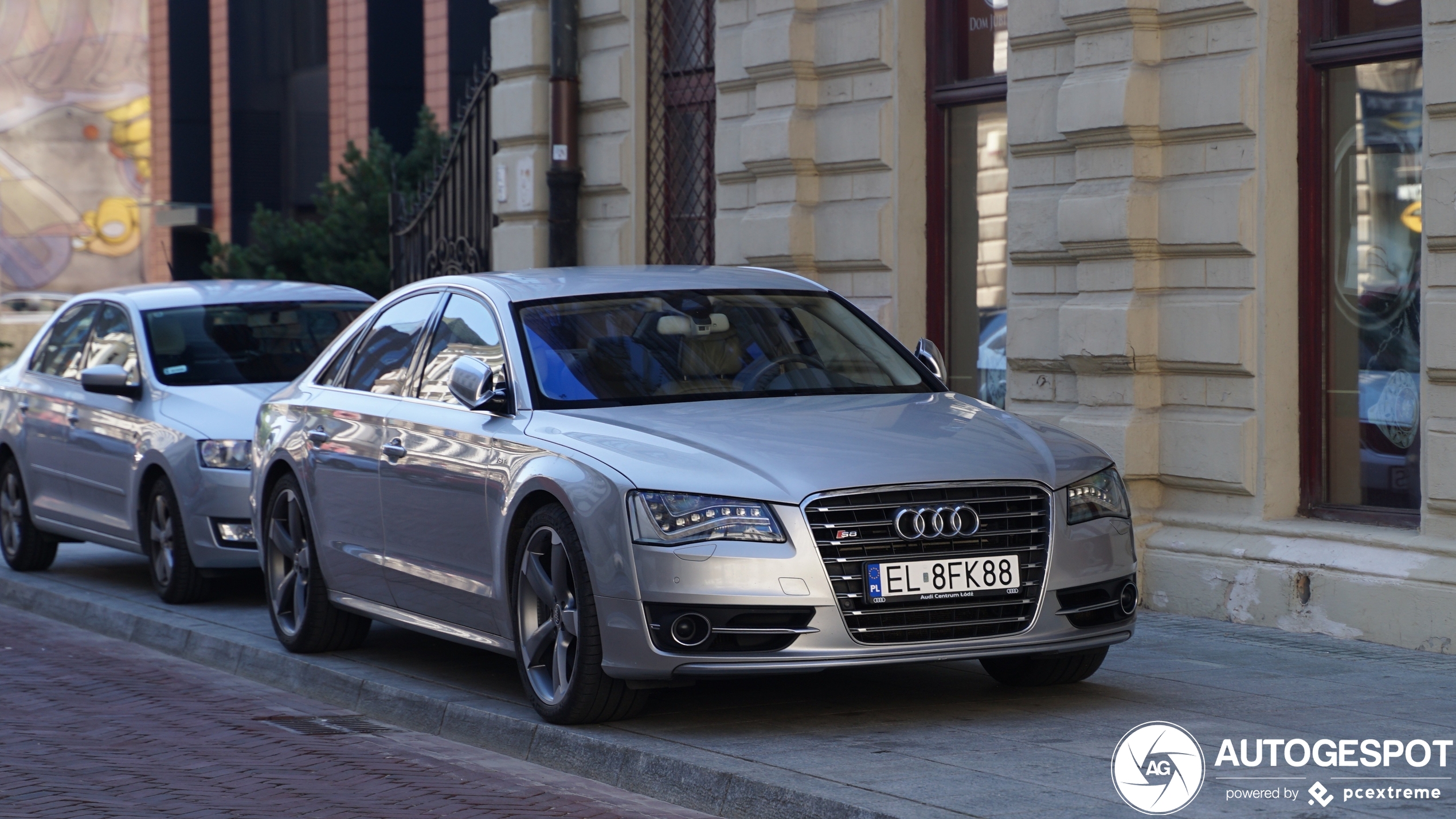 Audi S8 D4