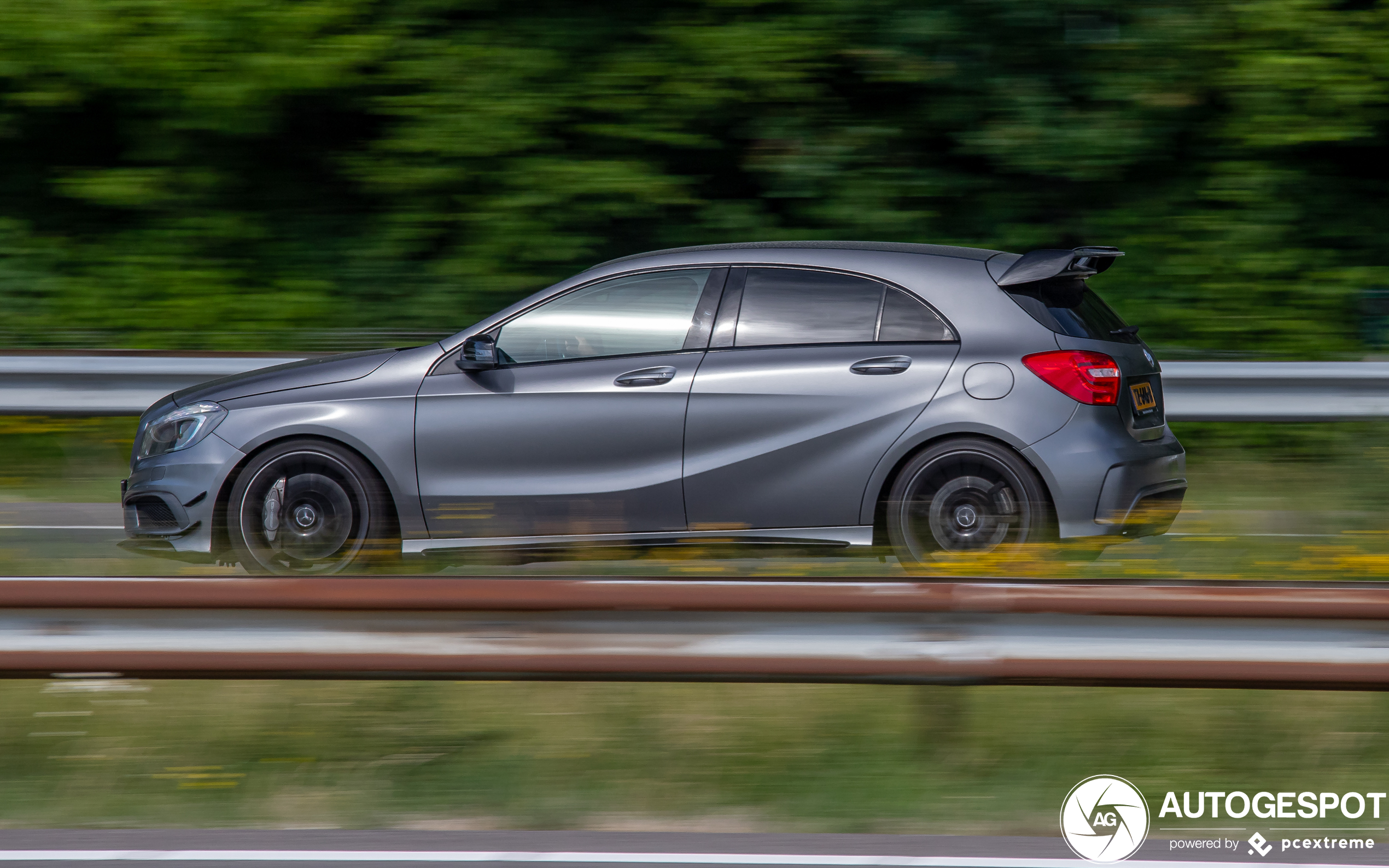 Mercedes-Benz A 45 AMG