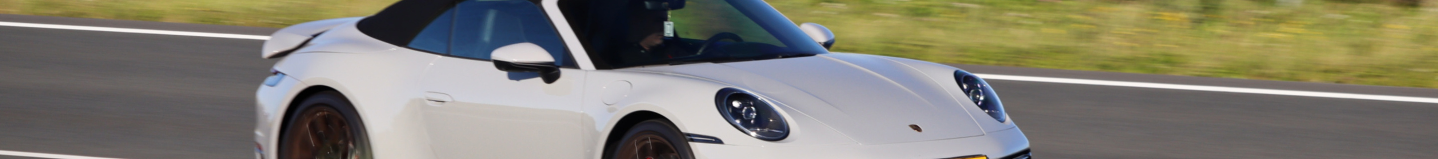 Porsche 992 Carrera 4S Cabriolet