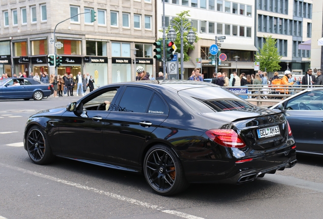 Mercedes-AMG E 63 S W213