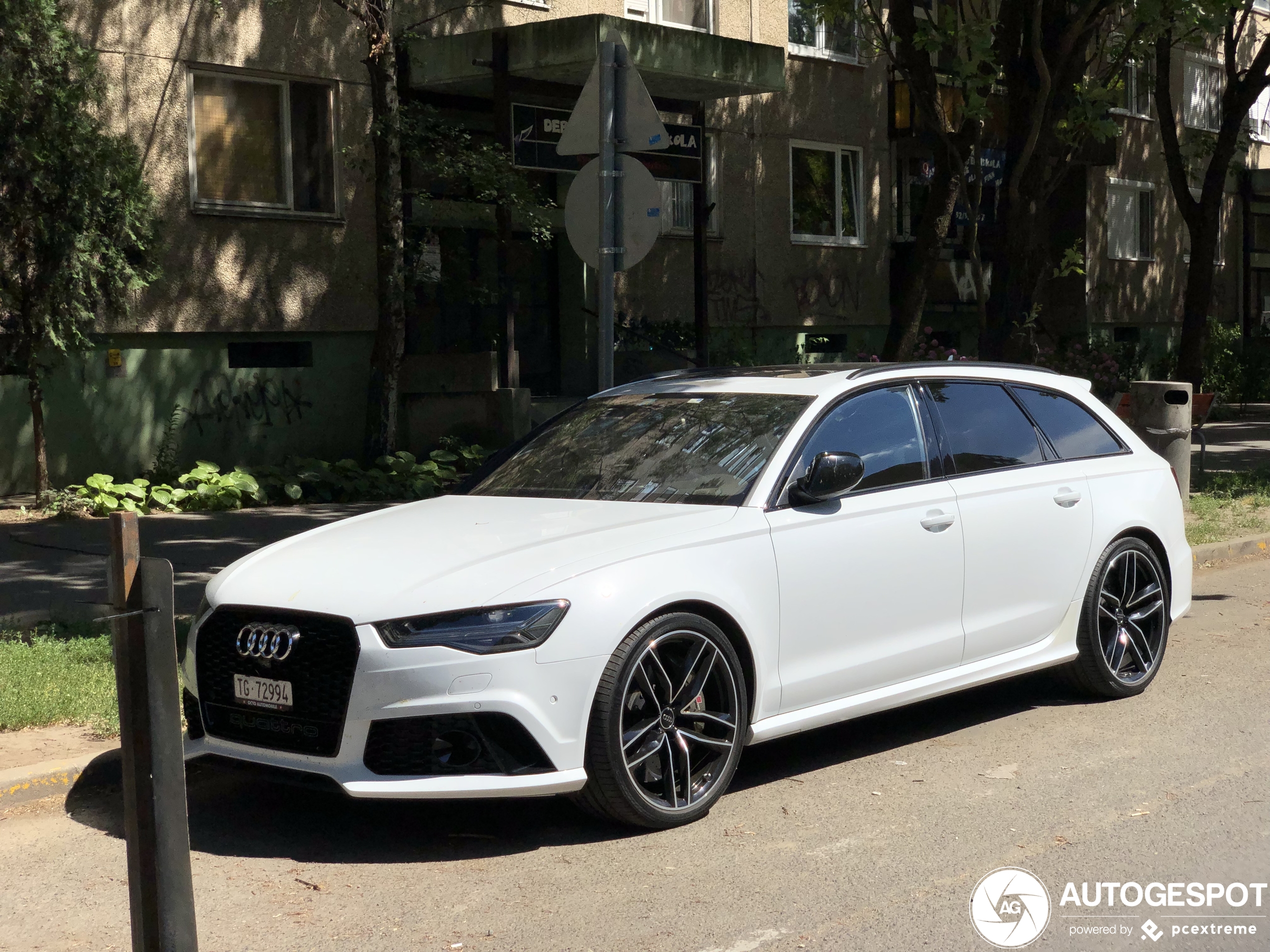 Audi RS6 Avant C7 2015