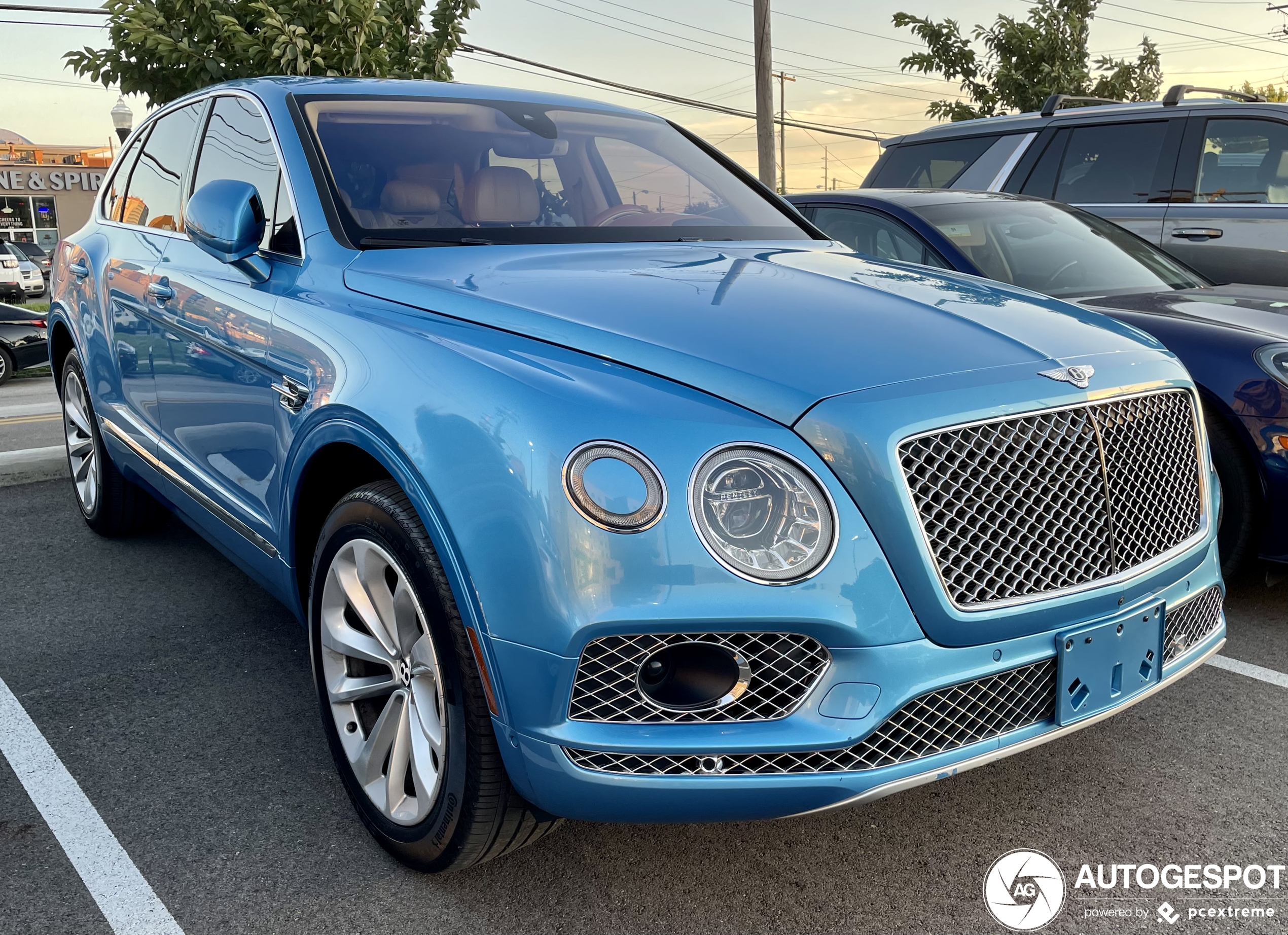 Bentley Bentayga V8