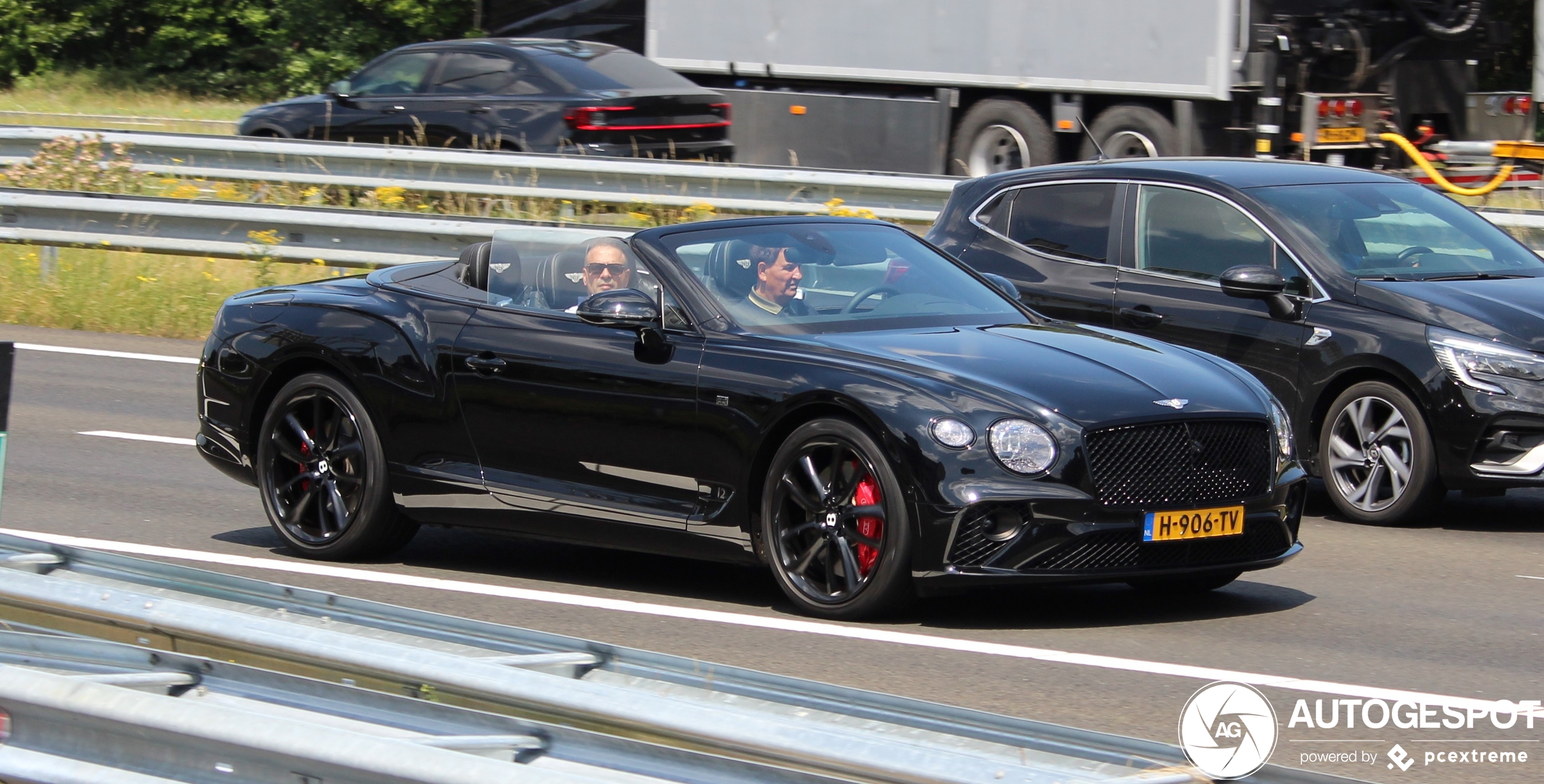 Bentley Continental GTC 2019 First Edition