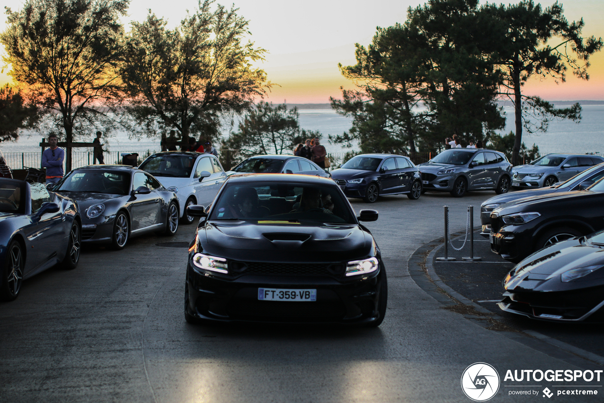 Dodge Charger SRT Hellcat