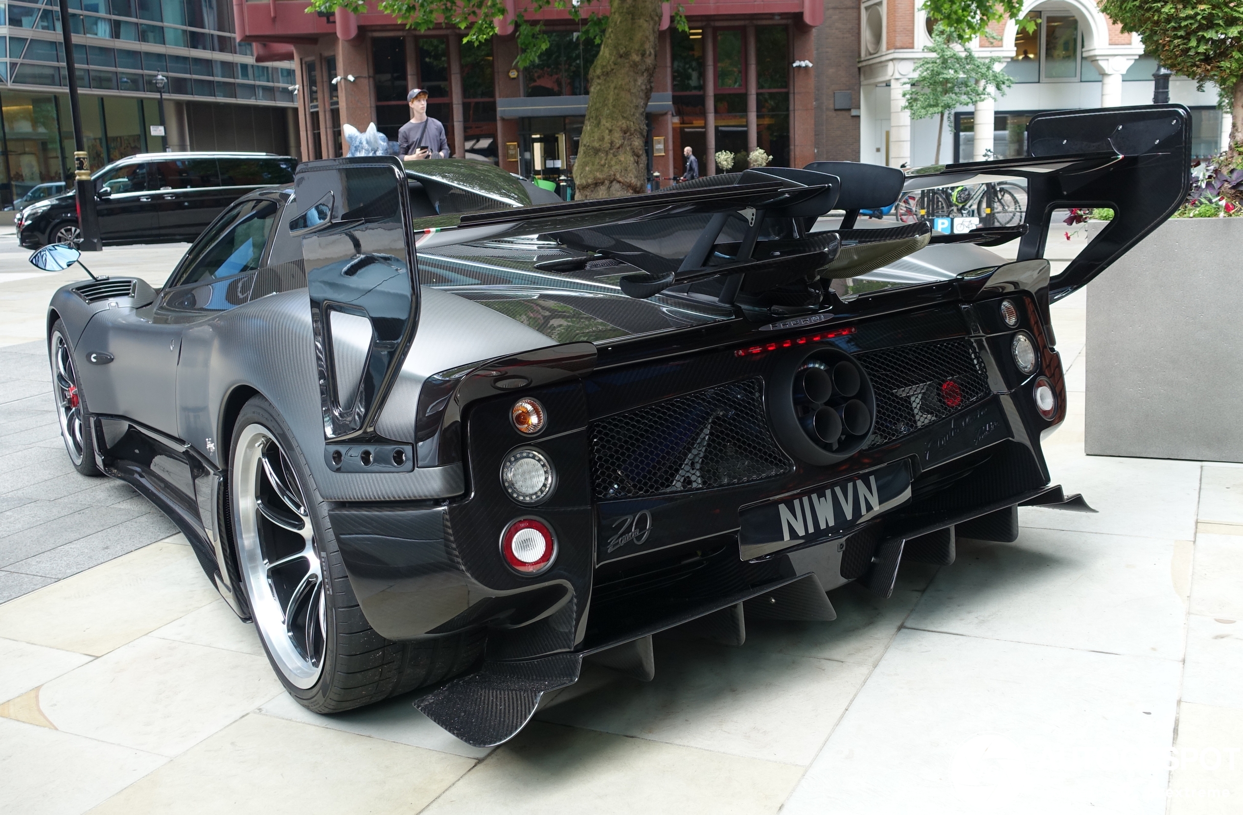 Pagani Zonda 760 Oliver Evolution Roadster 20th Anniversary