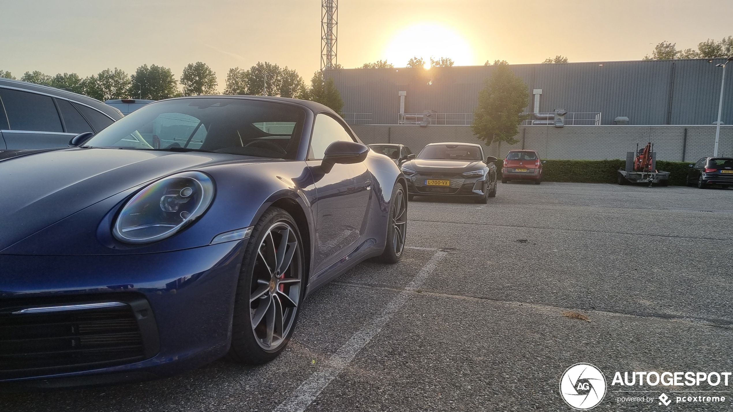 Porsche 992 Carrera 4S Cabriolet